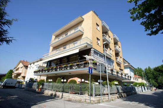 Hotel Luca Rimini Eksteriør bilde
