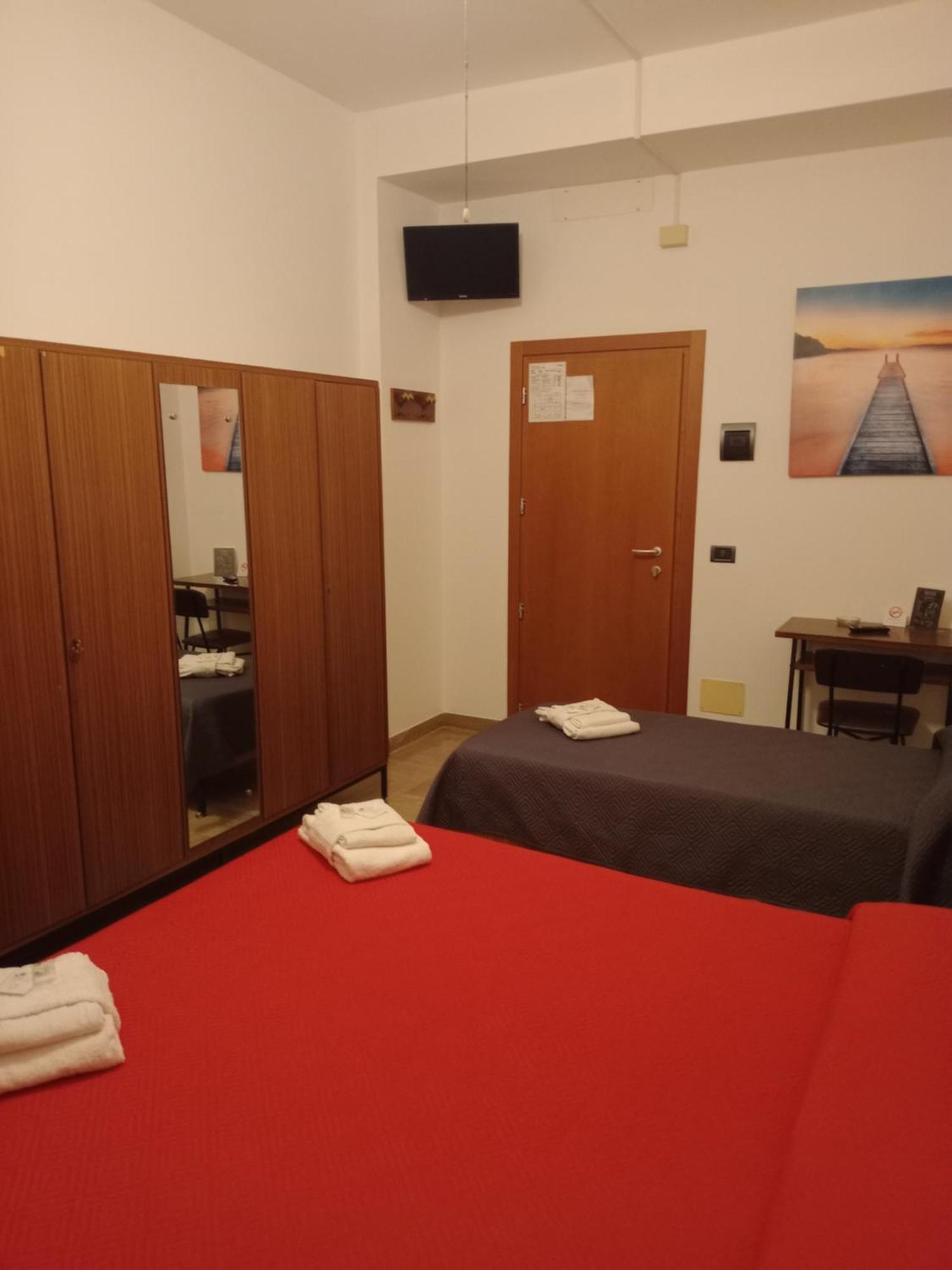 Hotel Luca Rimini Eksteriør bilde