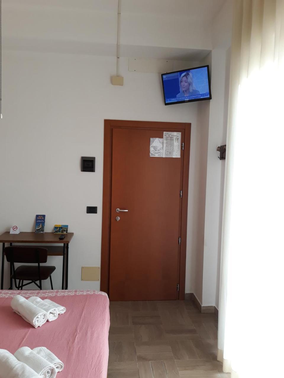 Hotel Luca Rimini Eksteriør bilde