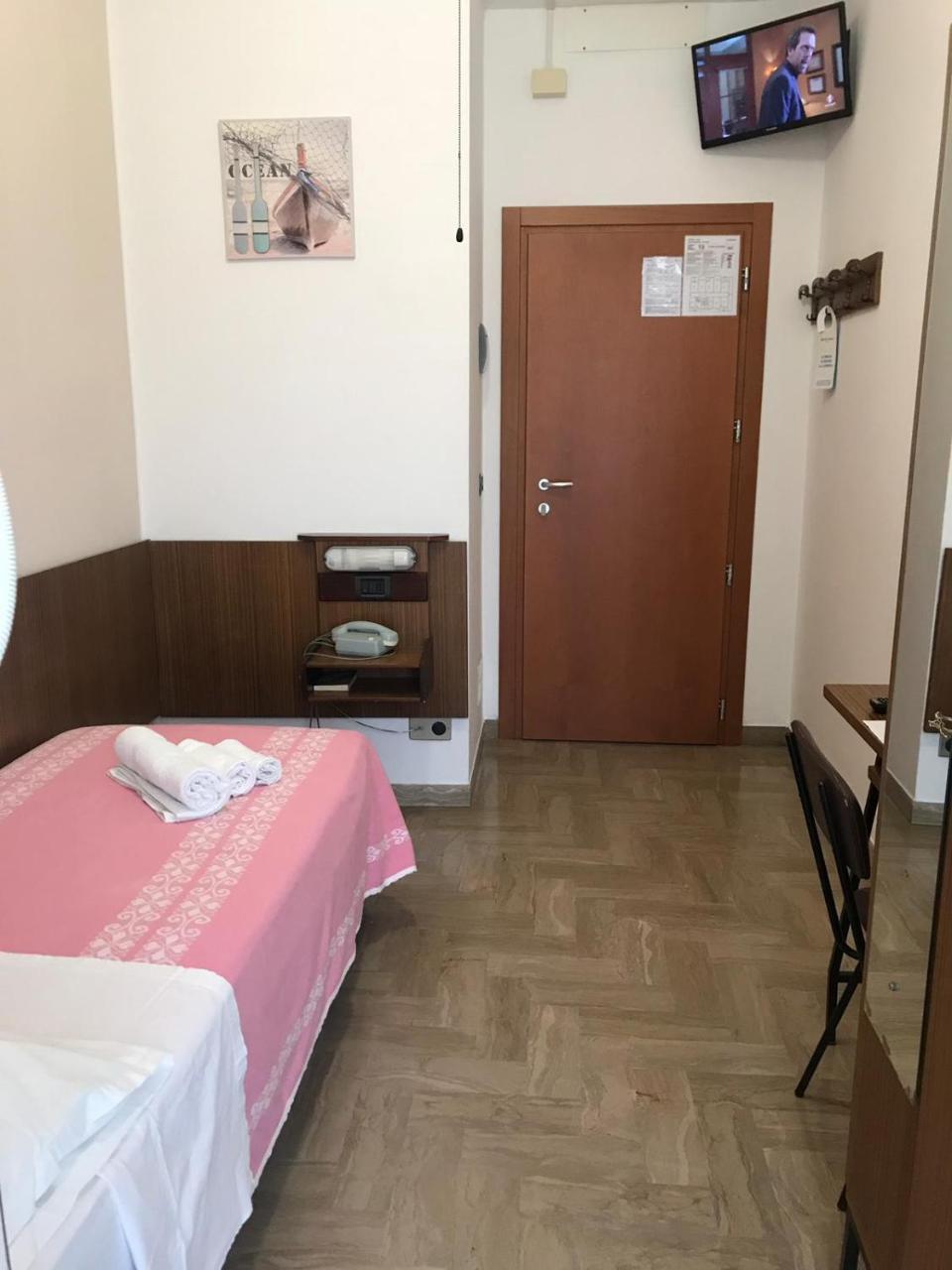 Hotel Luca Rimini Eksteriør bilde